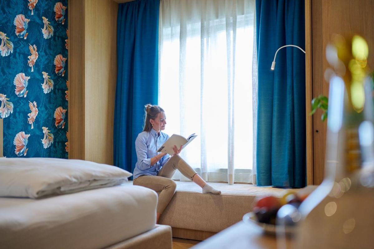 Hotel Der Einrichter Straubing Bagian luar foto
